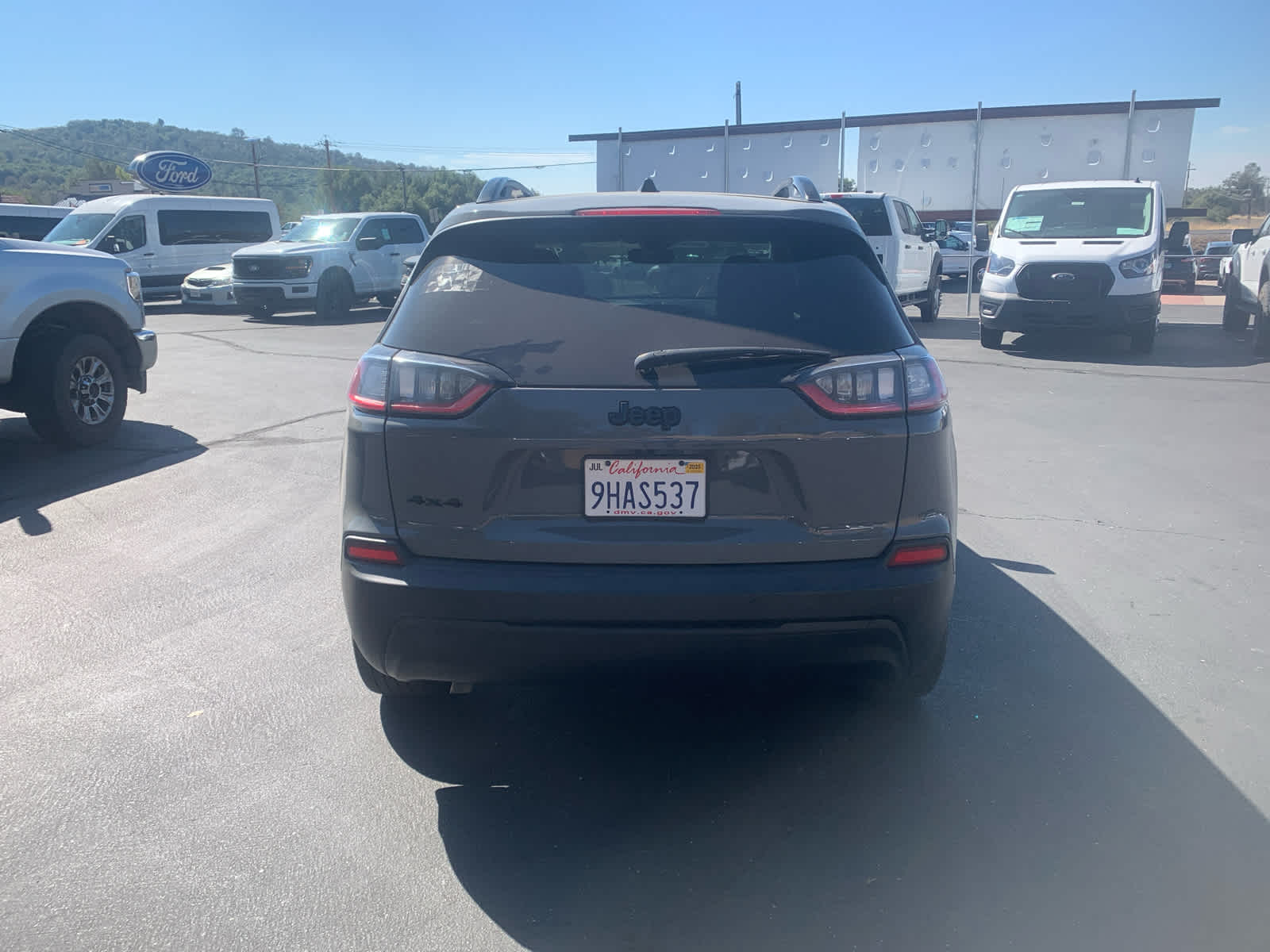 2023 Jeep Cherokee Altitude Lux photo 4