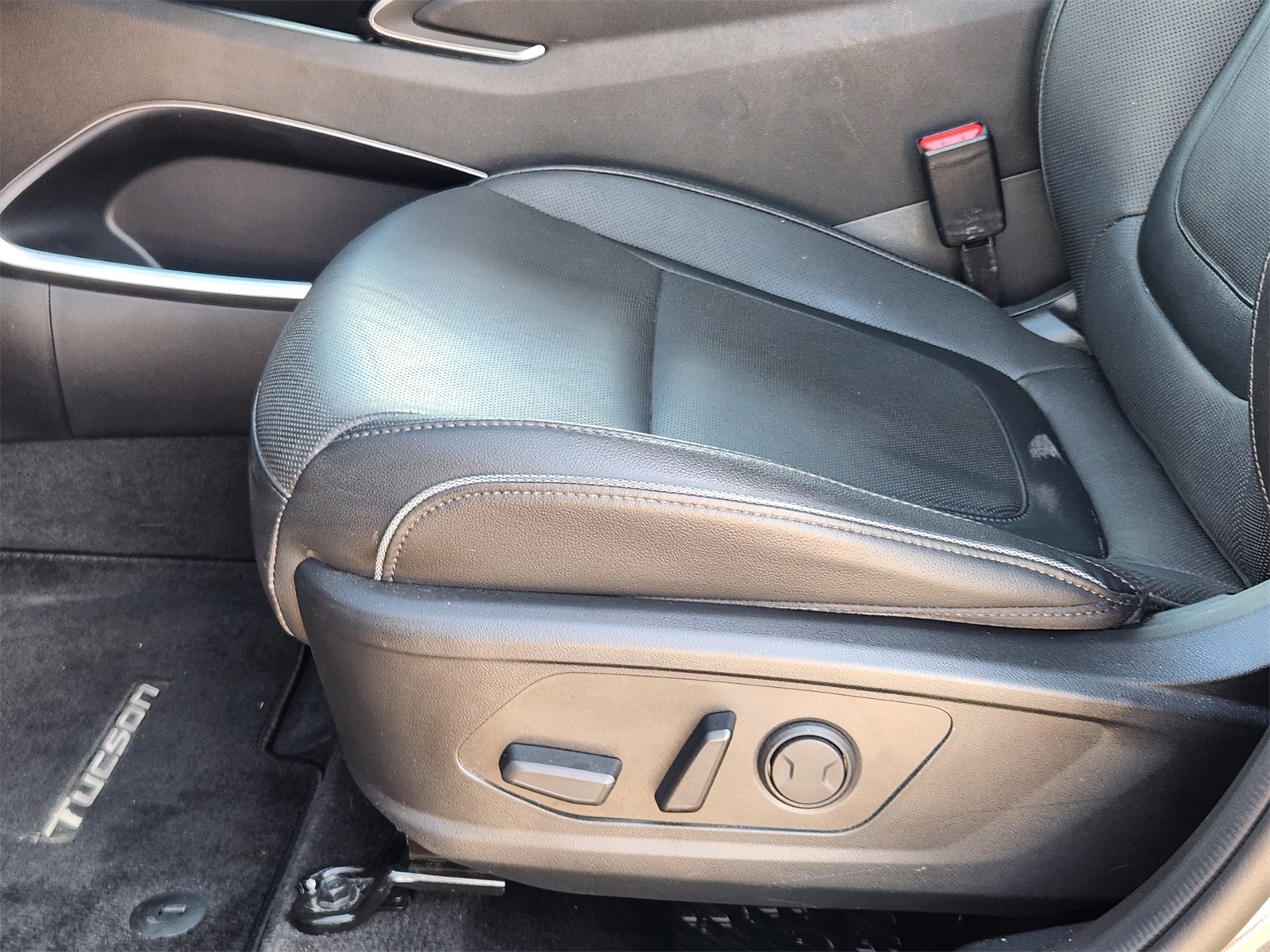 2022 Hyundai Tucson Limited photo 22