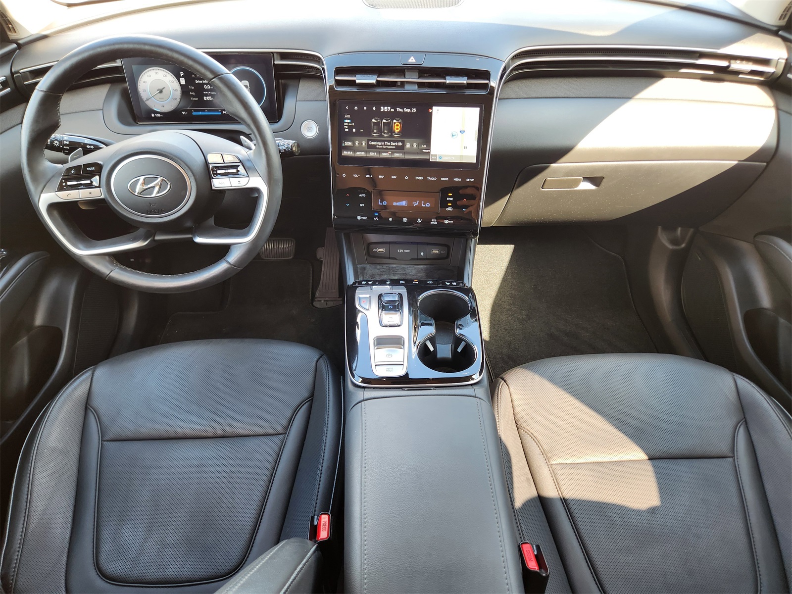 2022 Hyundai Tucson Limited photo 24