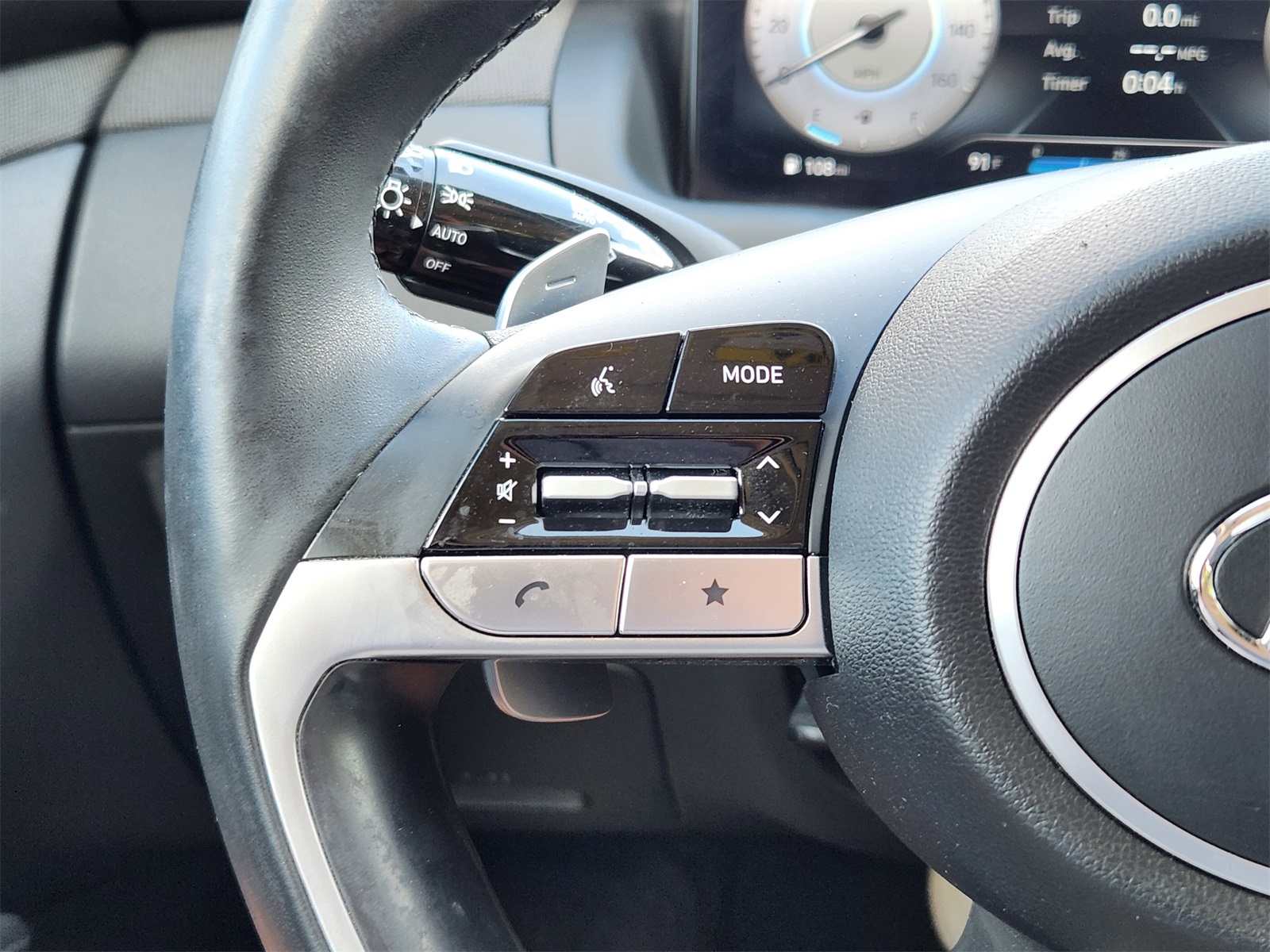 2022 Hyundai Tucson Limited photo 26