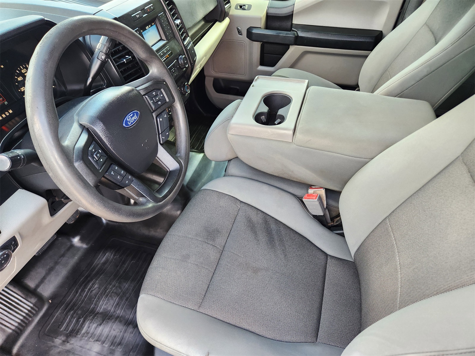 2020 Ford F-150 XL photo 11