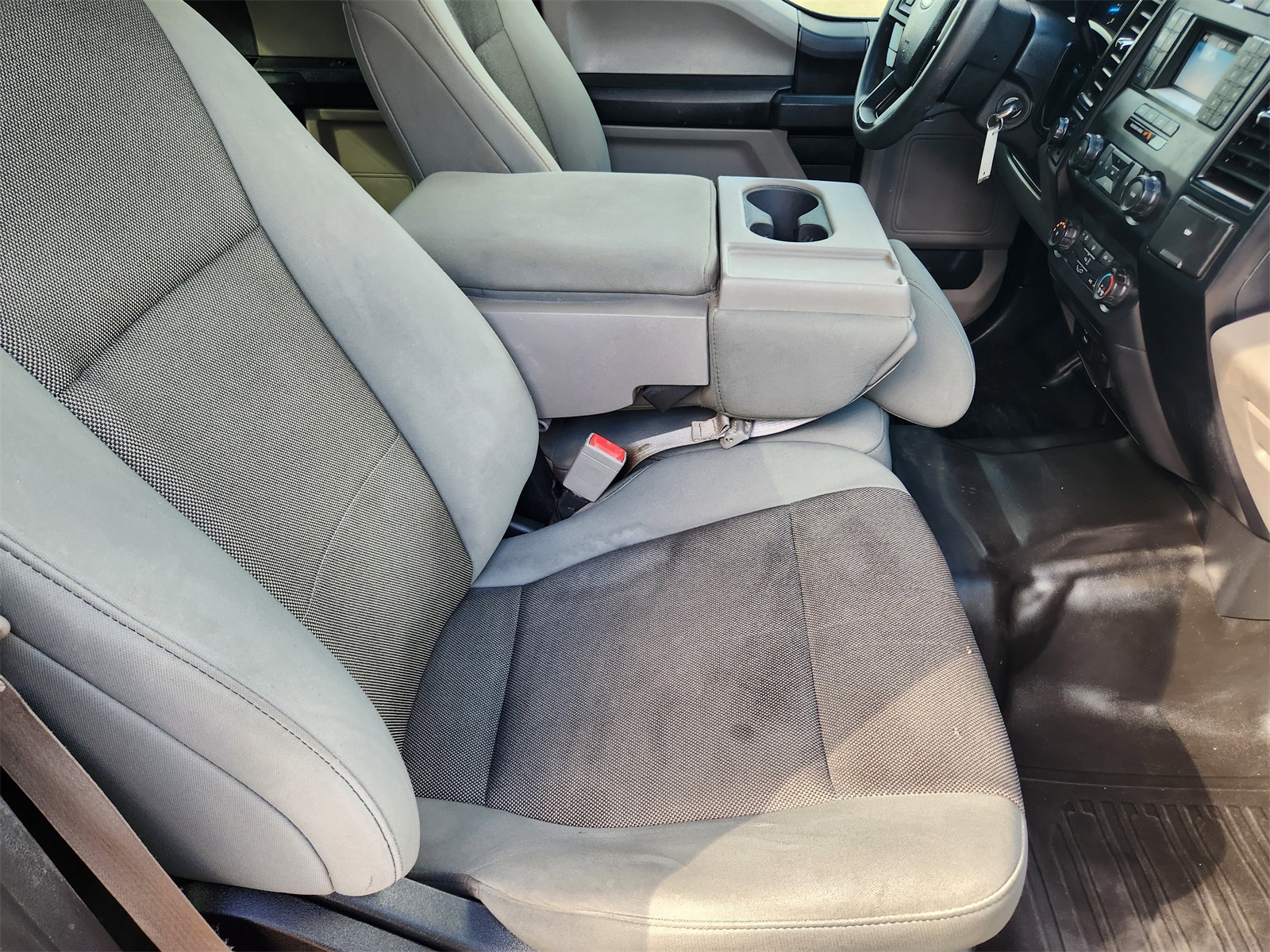 2020 Ford F-150 XL photo 12