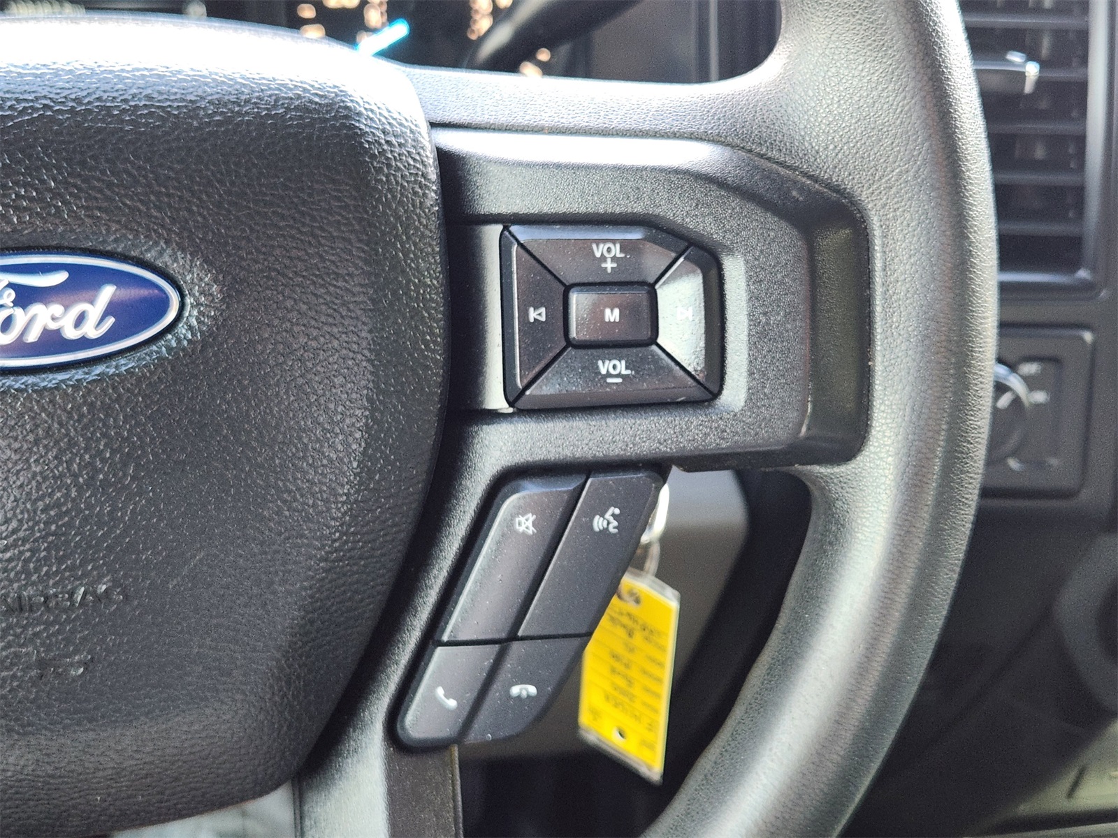 2020 Ford F-150 XL photo 27