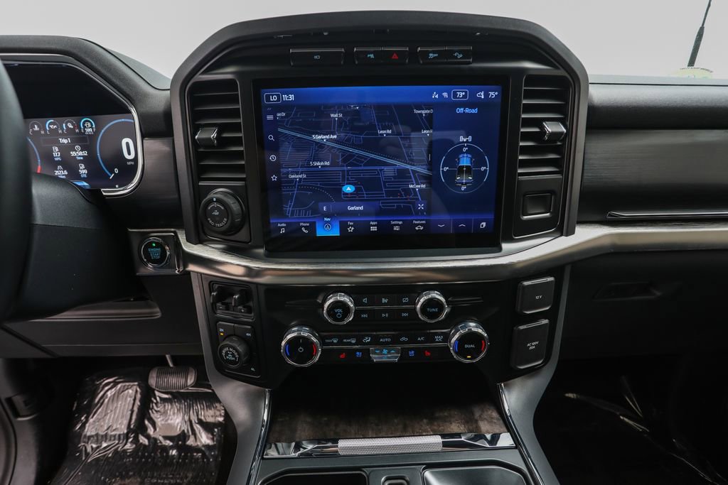 2023 Ford F-150 Lariat photo 11