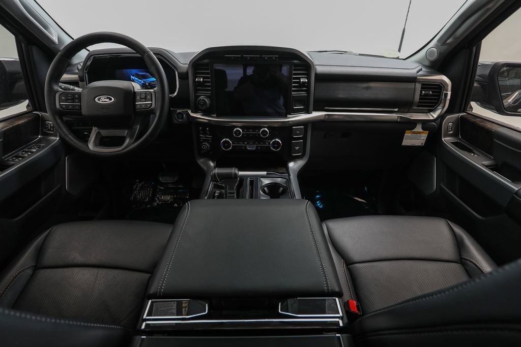 2023 Ford F-150 Lariat photo 16