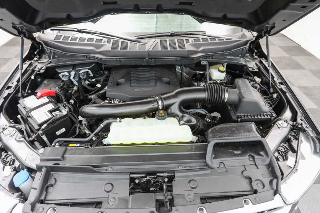 2023 Ford F-150 Lariat photo 17