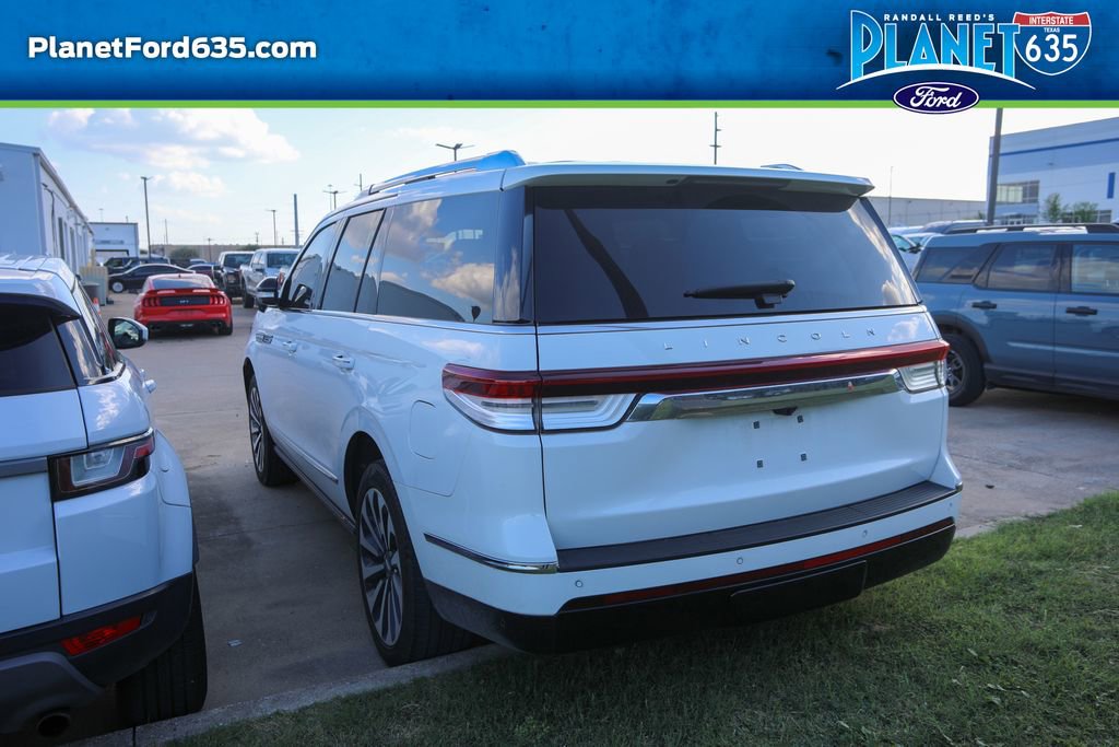 2023 Lincoln Navigator Reserve photo 3