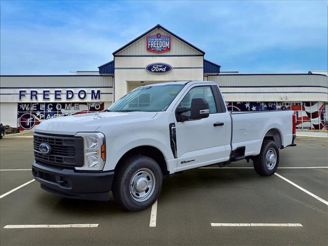 2026 Ford F-350 XL photo 3