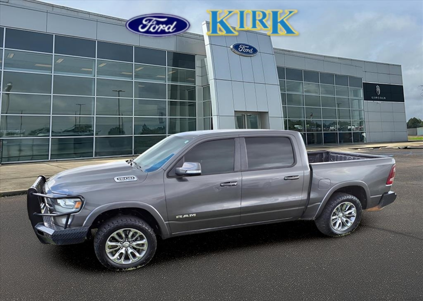 2021 RAM Ram 1500 Pickup Laramie's photo