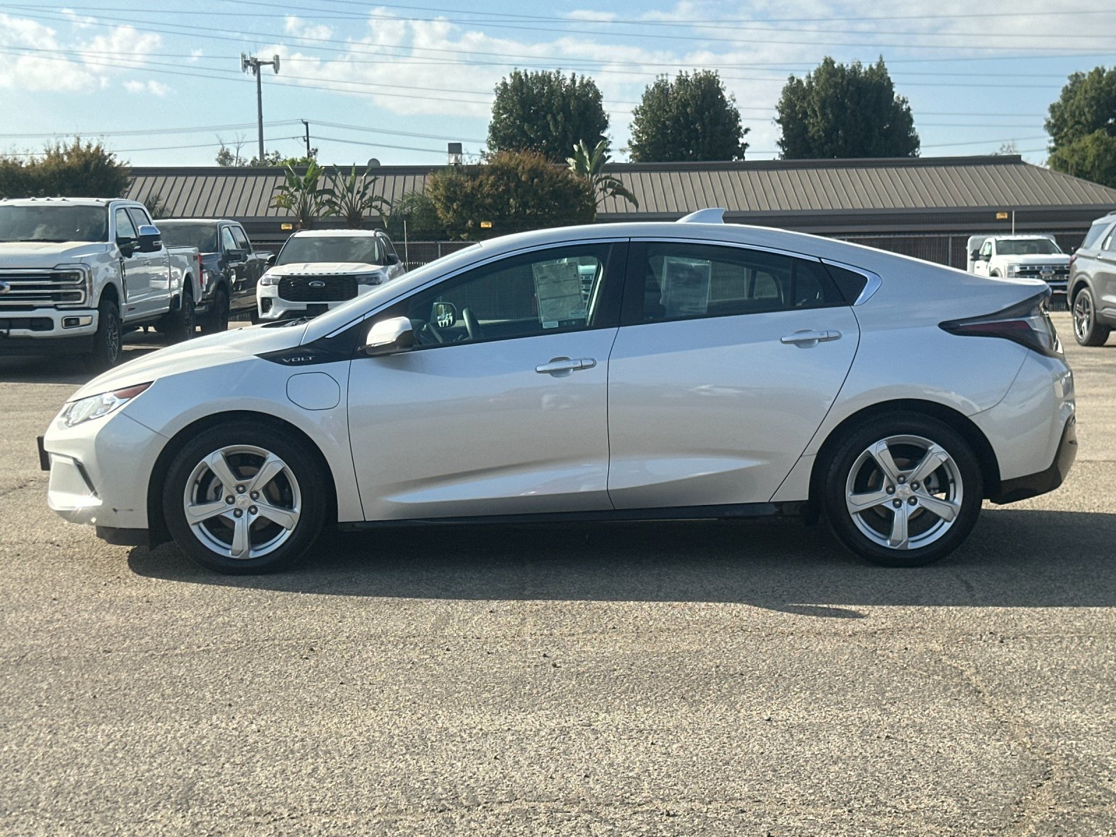 2019 Chevrolet Volt LT photo 6
