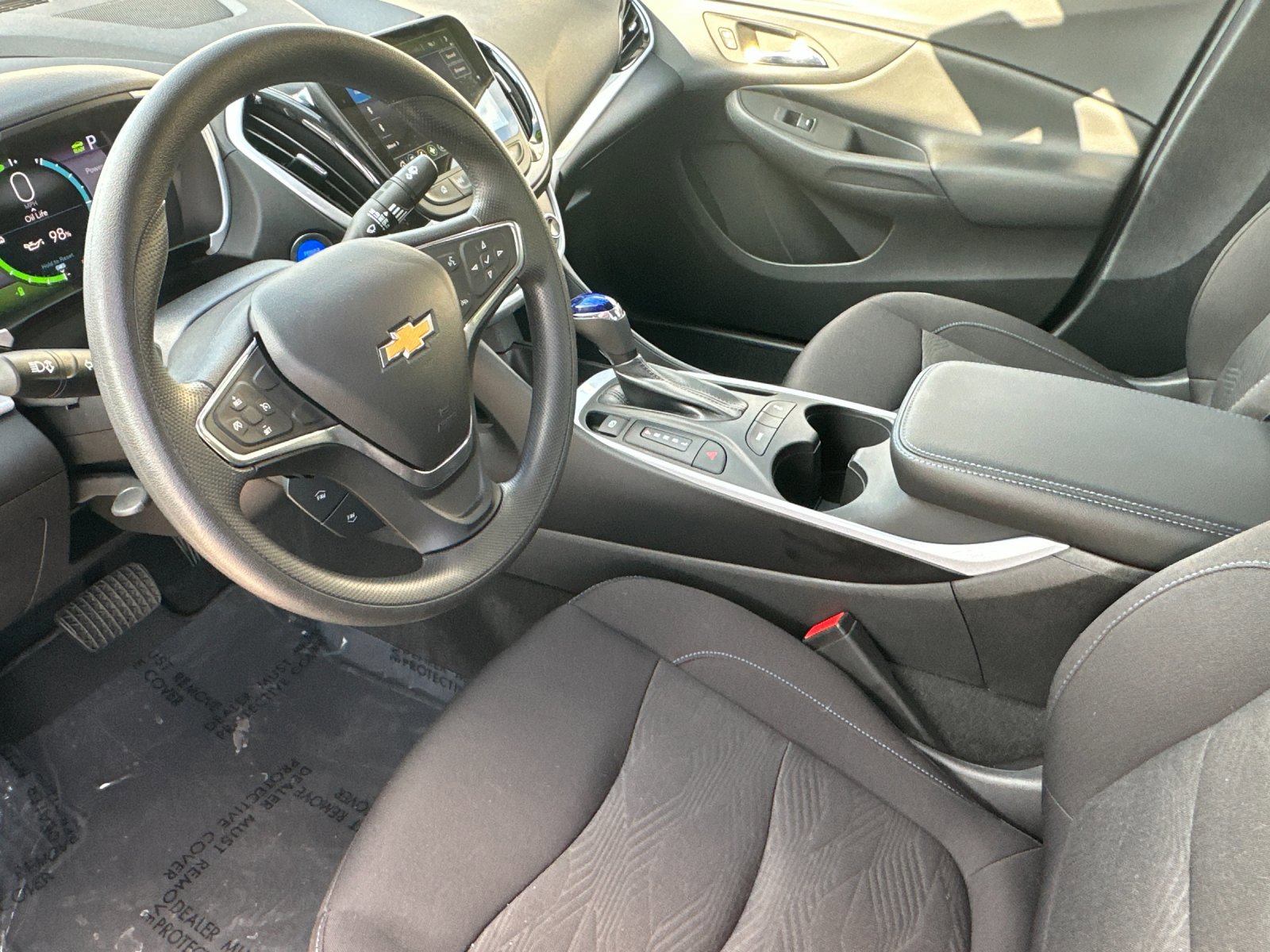 2019 Chevrolet Volt LT photo 9