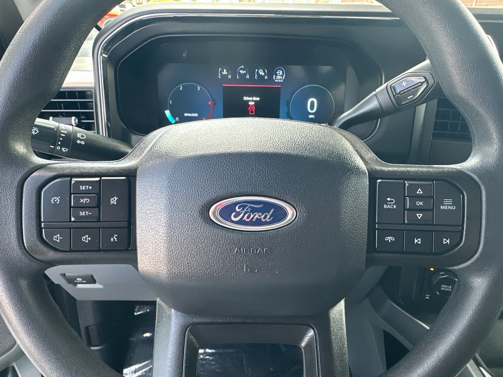 2023 Ford F-250 XLT photo 21