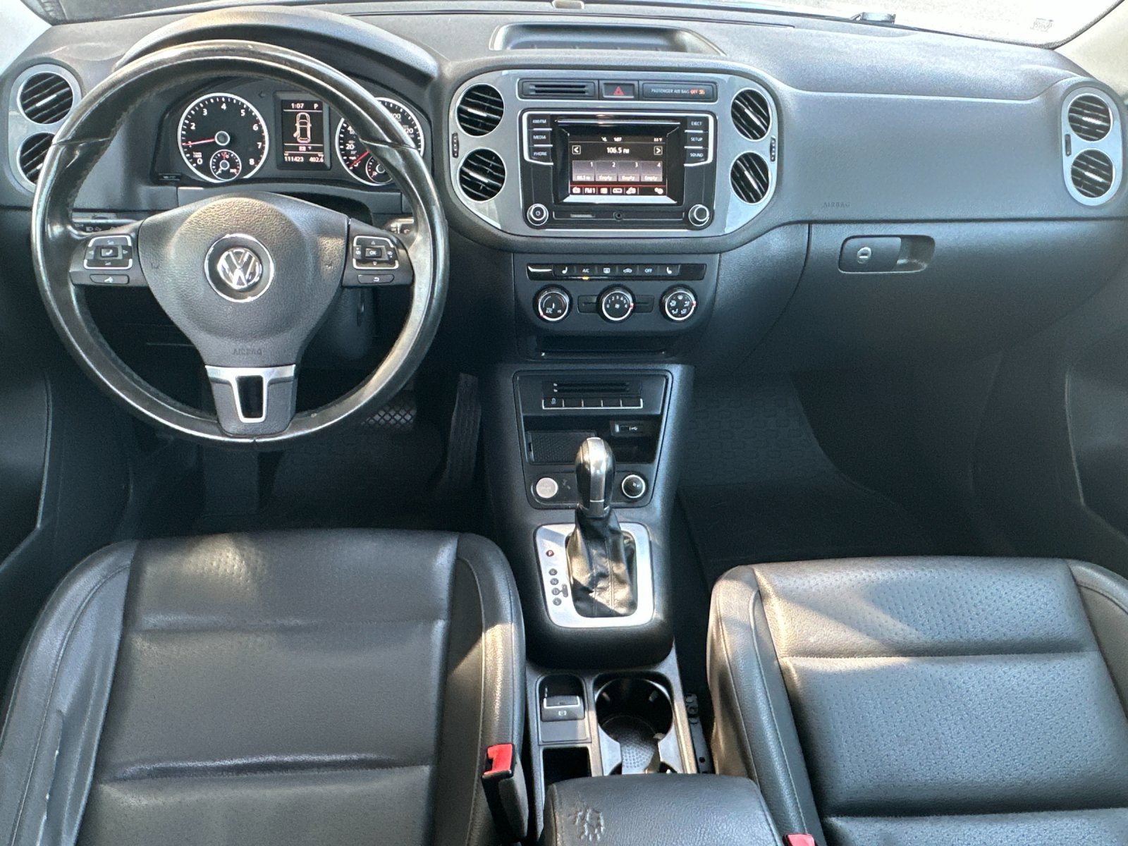 2016 Volkswagen Tiguan Sport photo 12