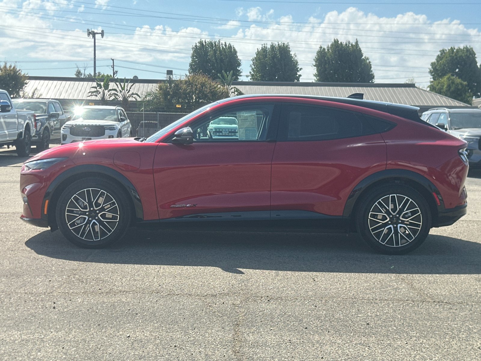 2024 Ford Mustang Mach-E Premium photo 6