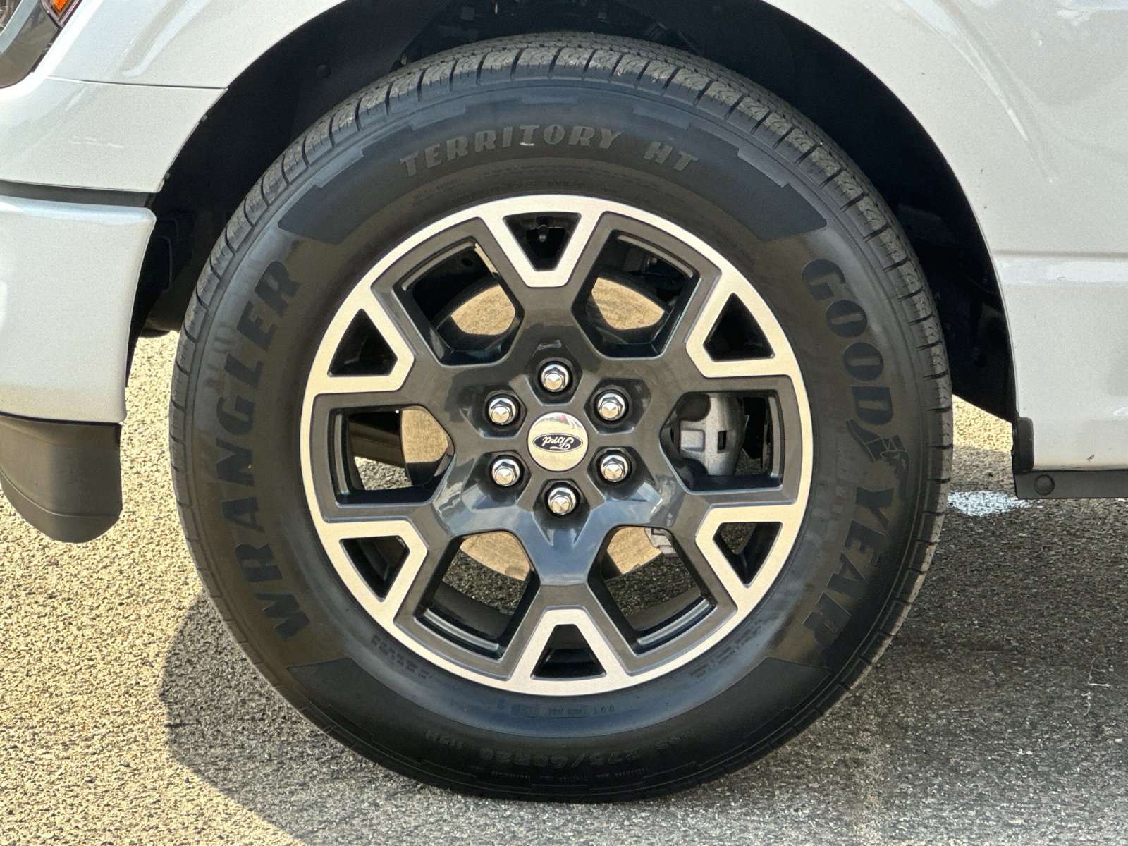 2024 Ford F-150 STX photo 21