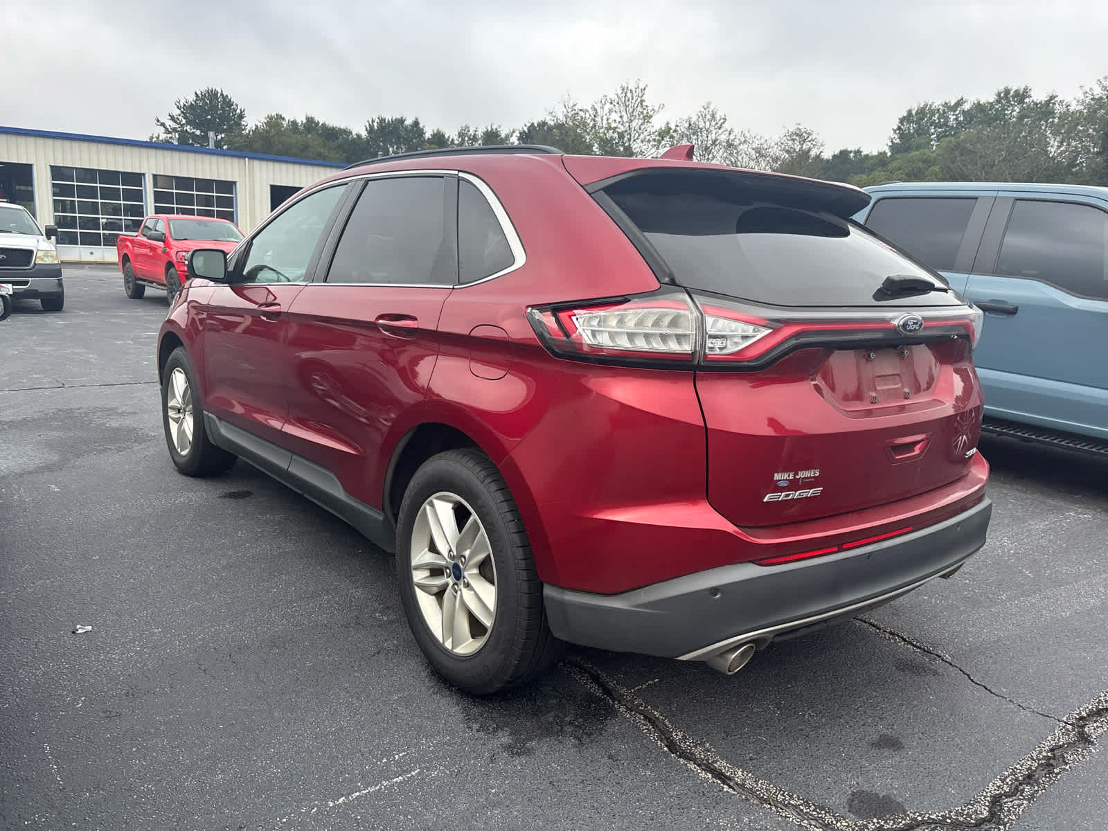 2016 Ford Edge SEL photo 4
