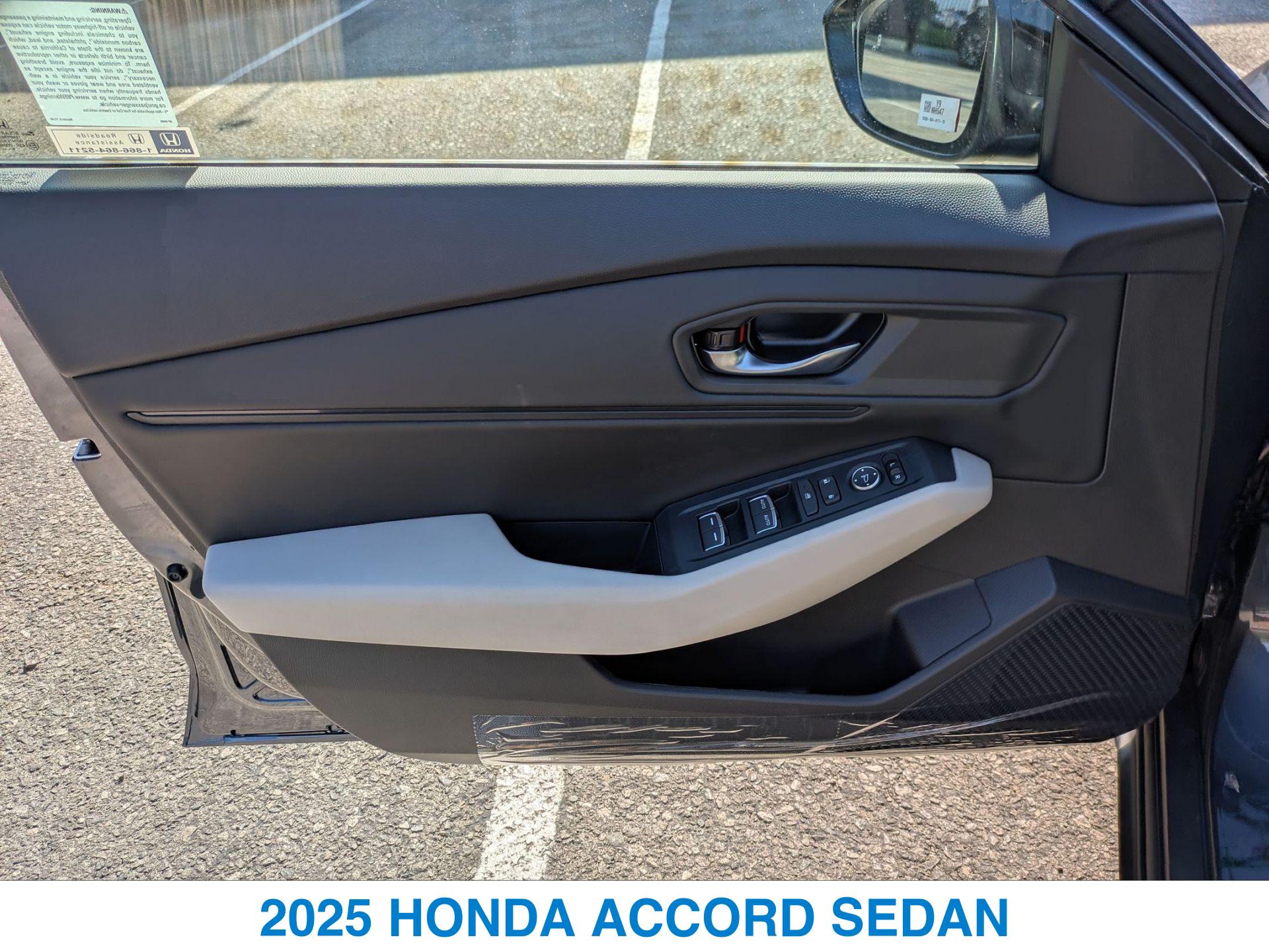 2025 Honda Accord SE photo 13
