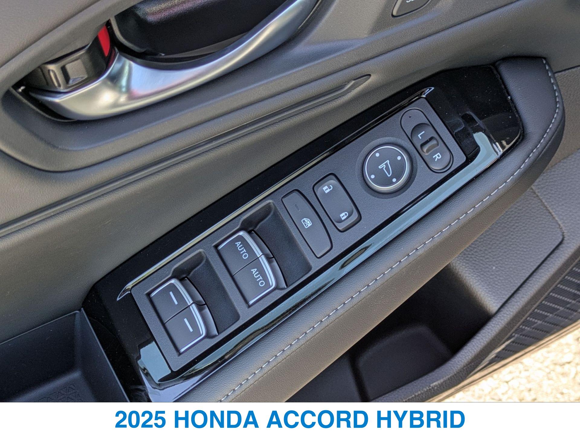 2025 Honda Accord Hybrid Touring photo 14