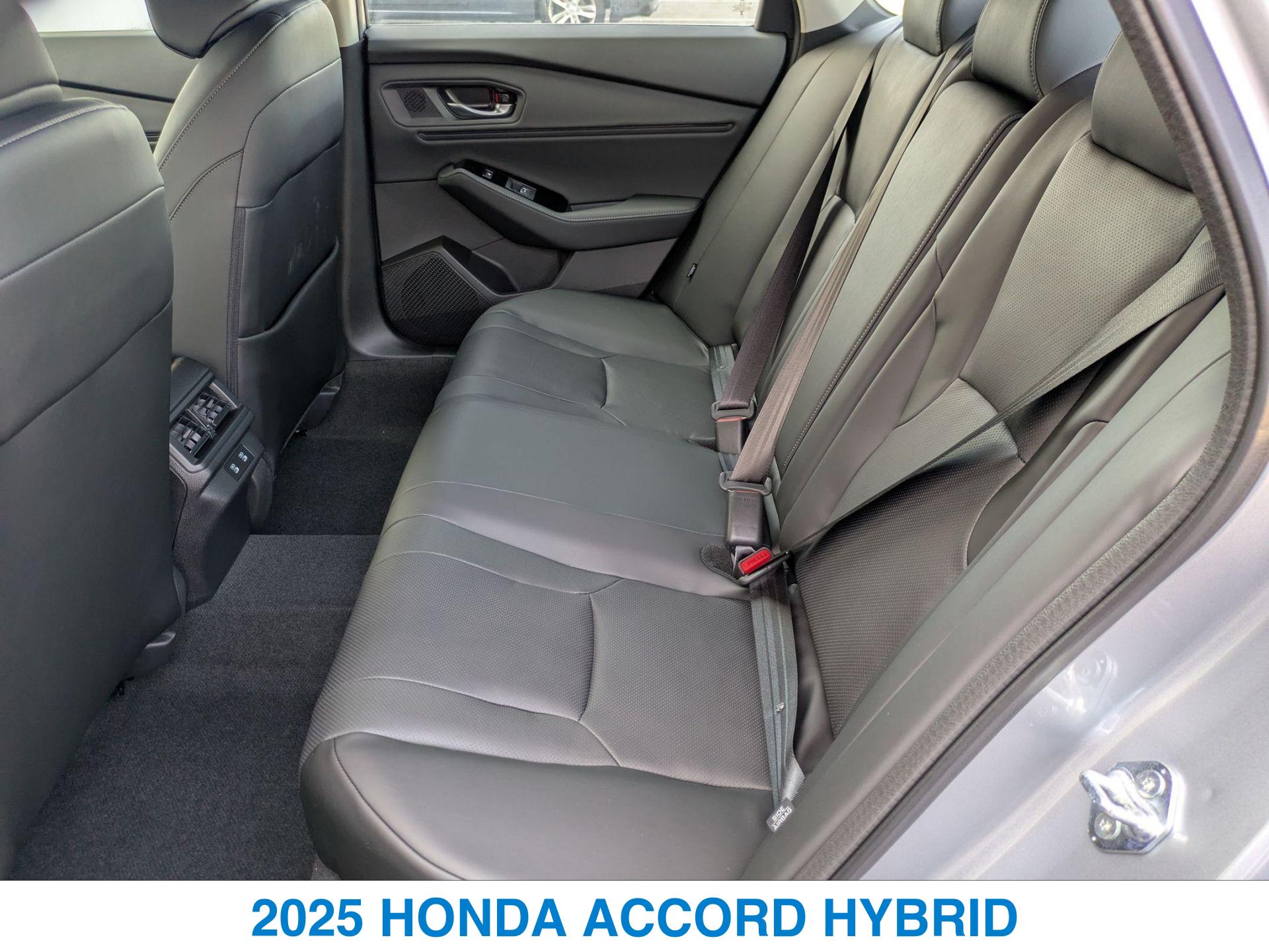 2025 Honda Accord Hybrid Touring photo 23