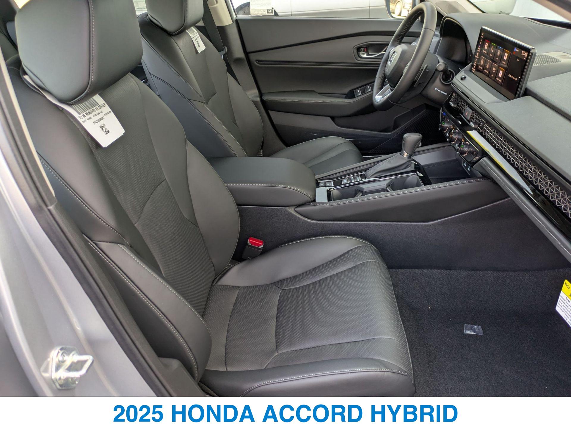 2025 Honda Accord Hybrid Touring photo 25