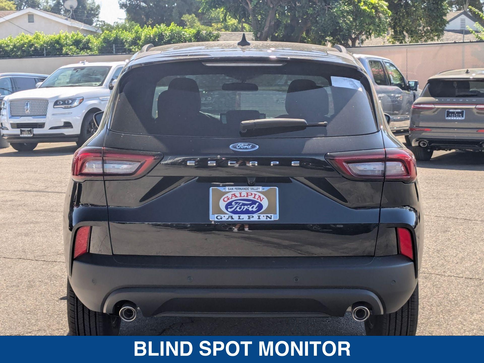 2025 Ford Escape Hybrid ST-Line photo 7