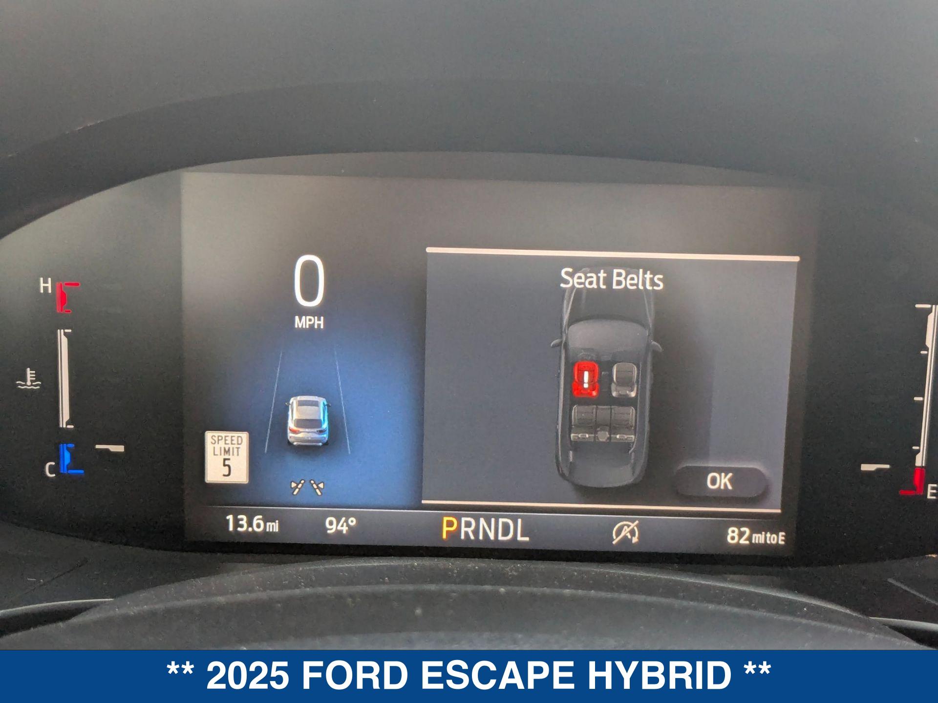 2025 Ford Escape Hybrid ST-Line photo 13