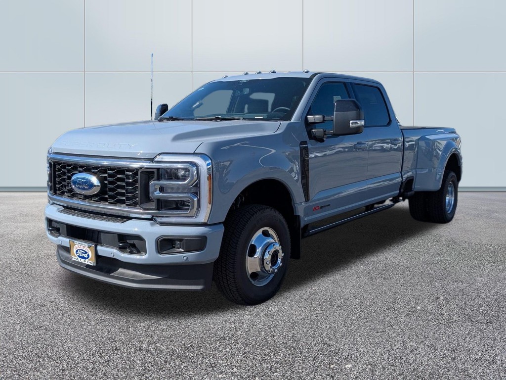 2025 Ford F-350 SD Platinum