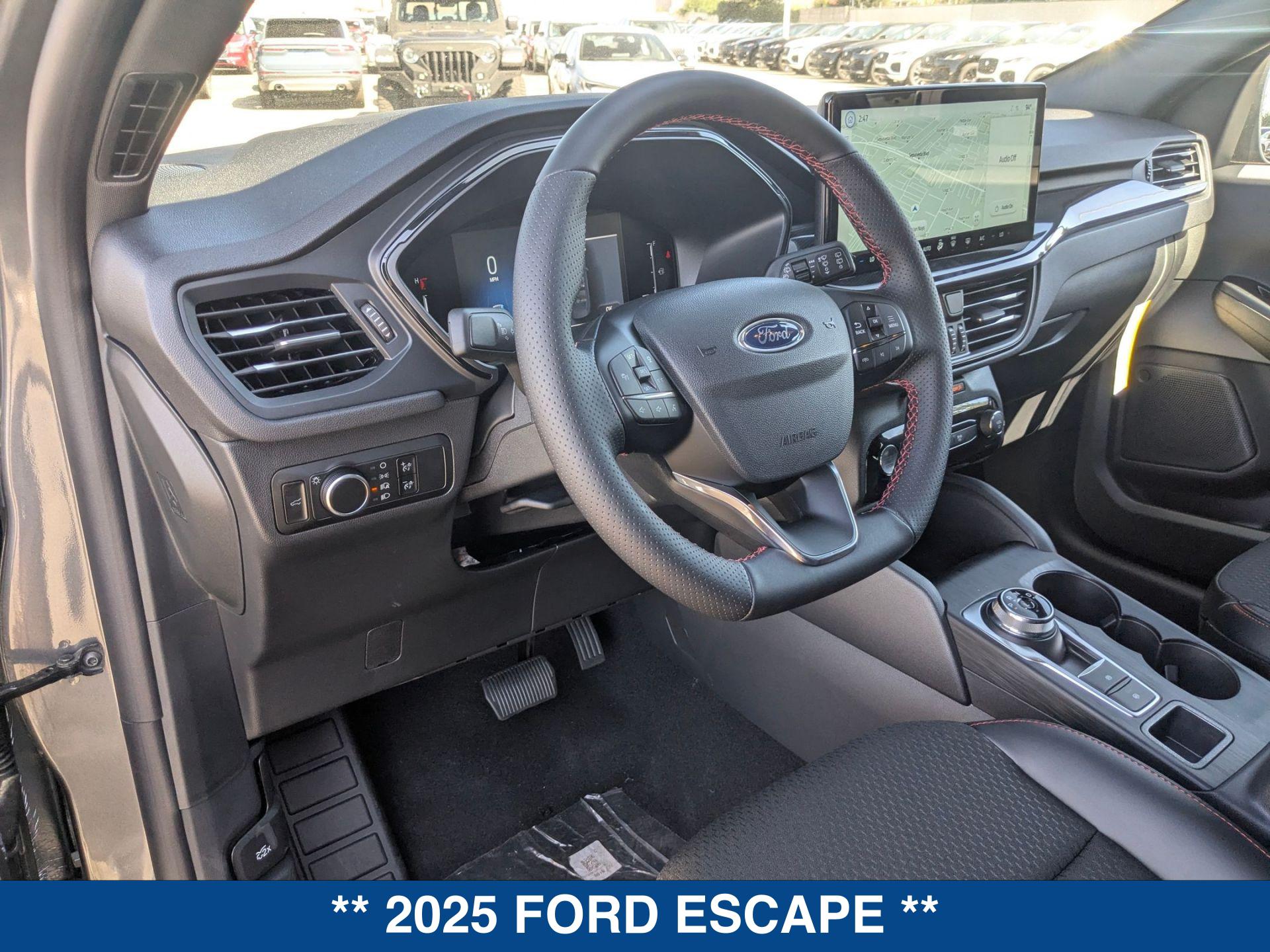 2025 Ford Escape ST-Line photo 12