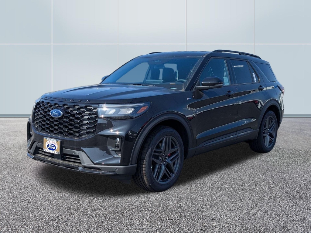2025 Ford Explorer ST Line