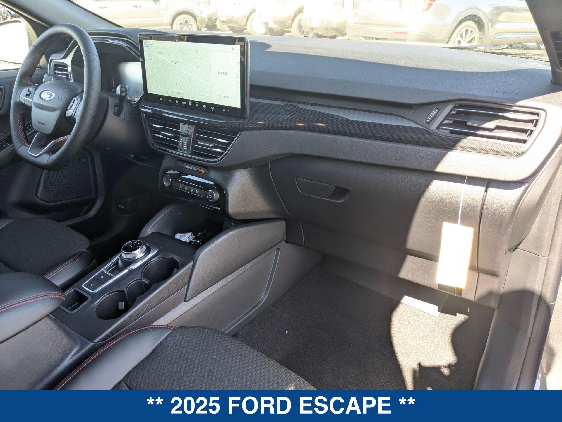 2025 Ford Escape ST-Line photo 22