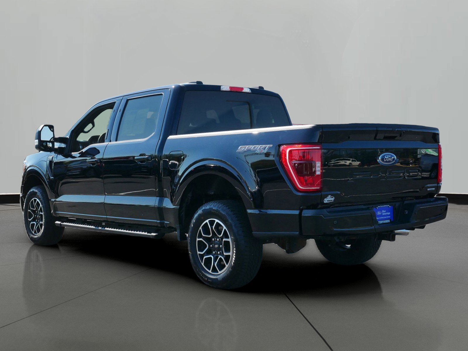 Certified 2022 Ford F-150 XLT with VIN 1FTFW1E80NFB93025 for sale in St. Cloud, Minnesota