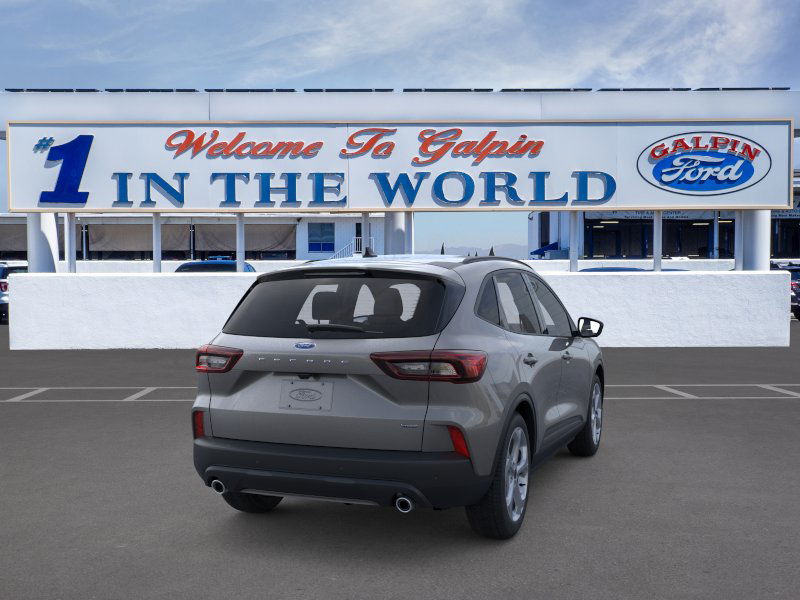 2025 Ford Escape Hybrid ST-Line photo 11