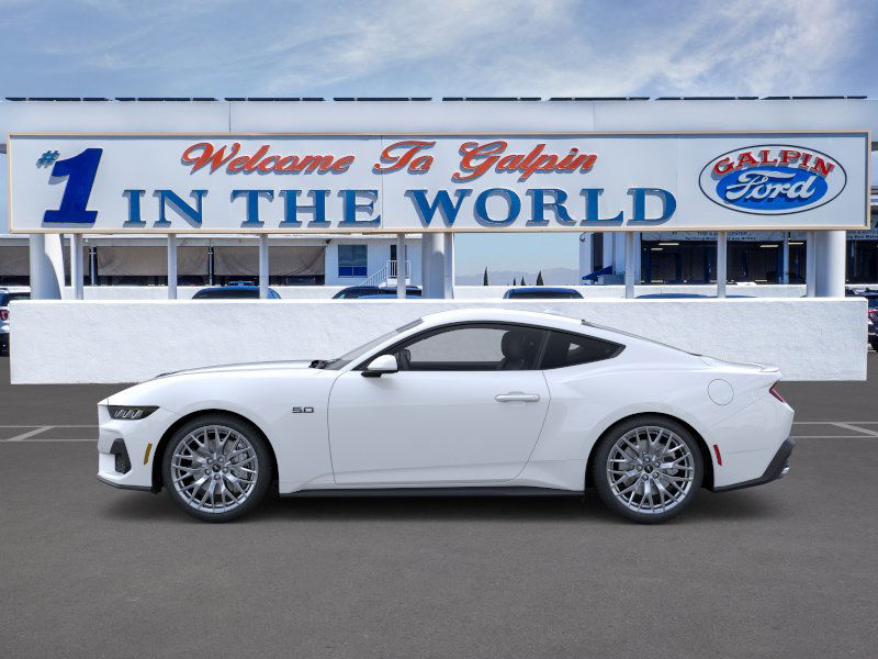 2025 Ford Mustang GT Premium photo 3