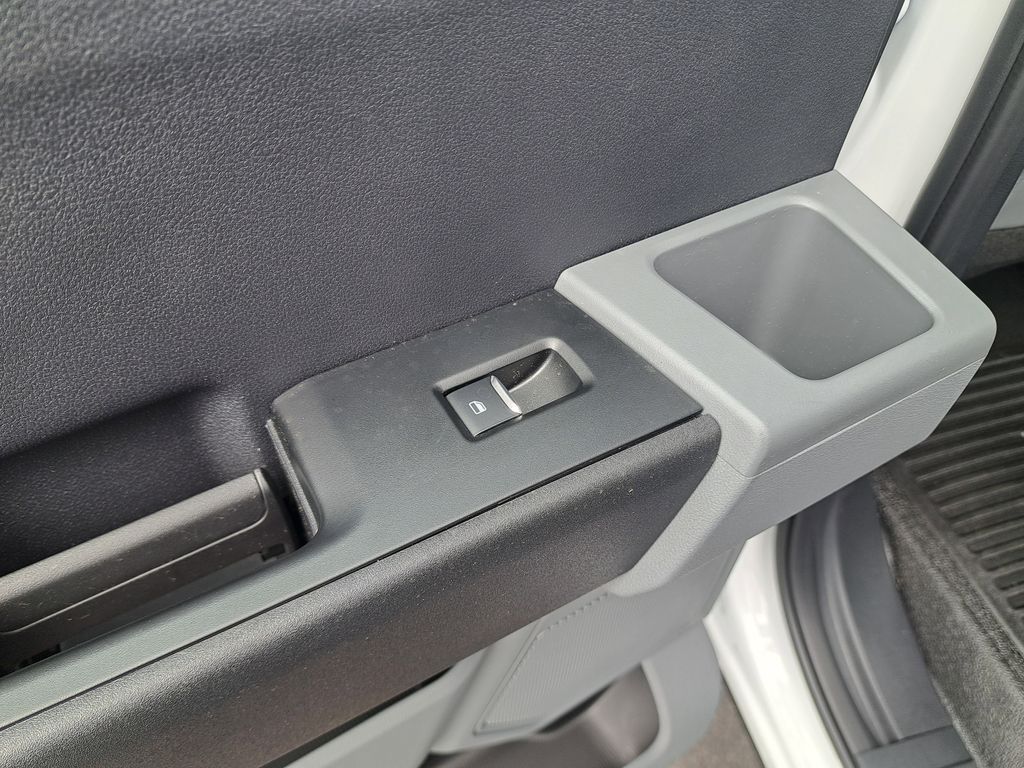2026 Ford F-250 photo 14