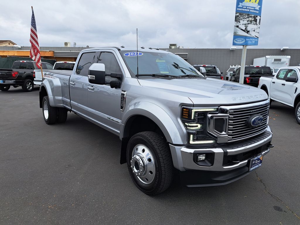 2022 Ford F-450 photo 3