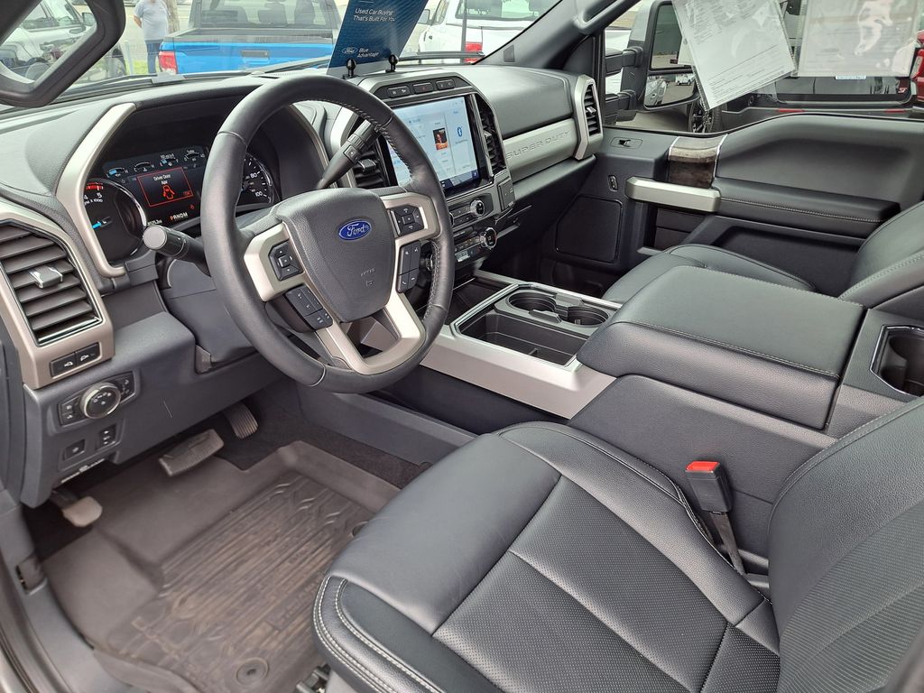 2022 Ford F-450 photo 17