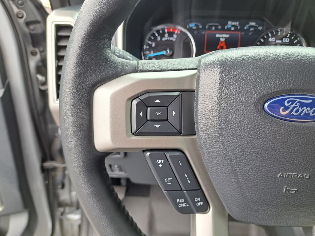 2022 Ford F-450 photo 25