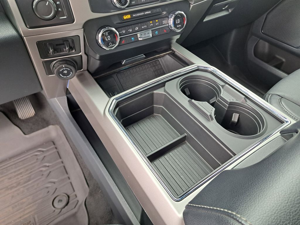 2022 Ford F-450 photo 33