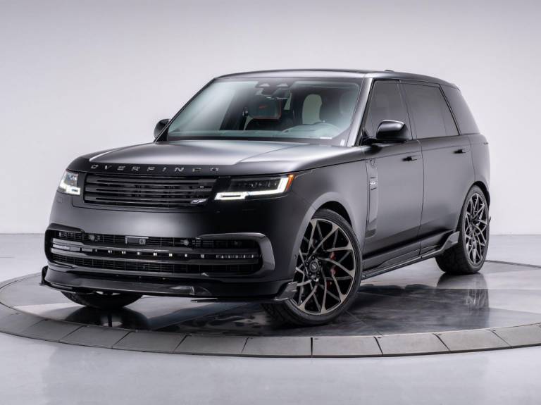 2025 Land Rover Range Rover P615 SV