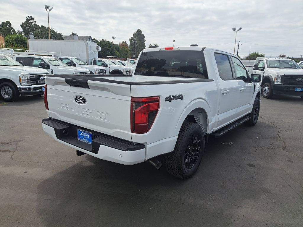 2025 Ford F-150 XLT photo 4