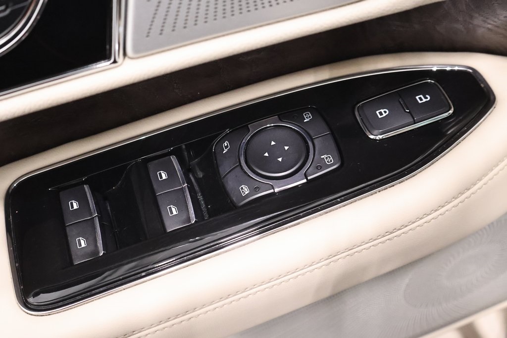 2018 Lincoln Navigator L Reserve photo 11