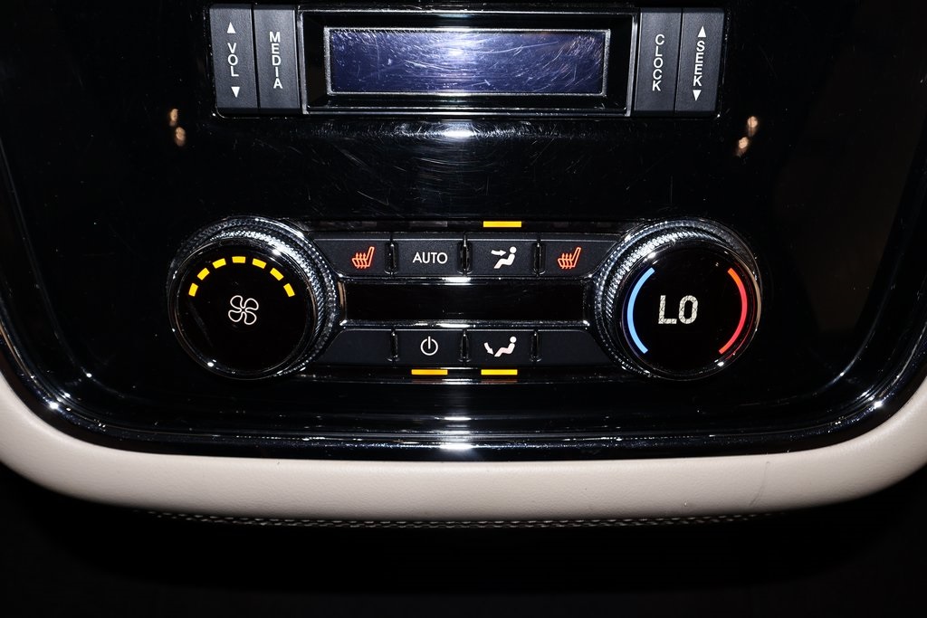 2018 Lincoln Navigator L Reserve photo 16