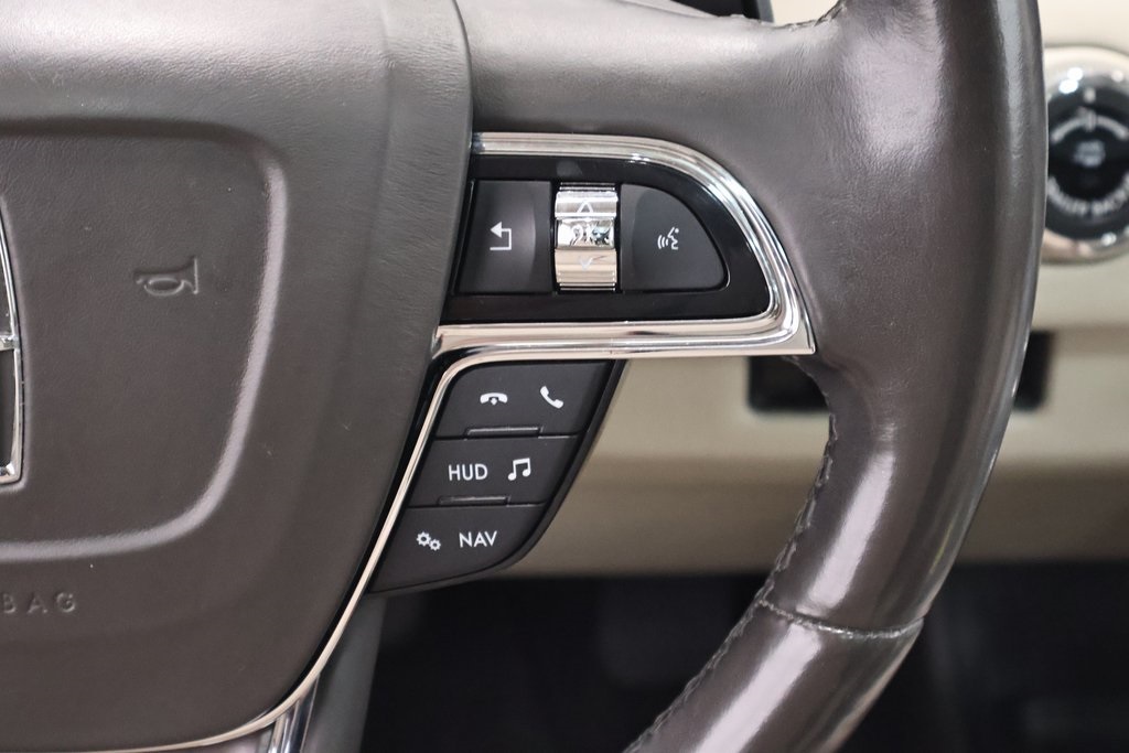 2018 Lincoln Navigator L Reserve photo 28