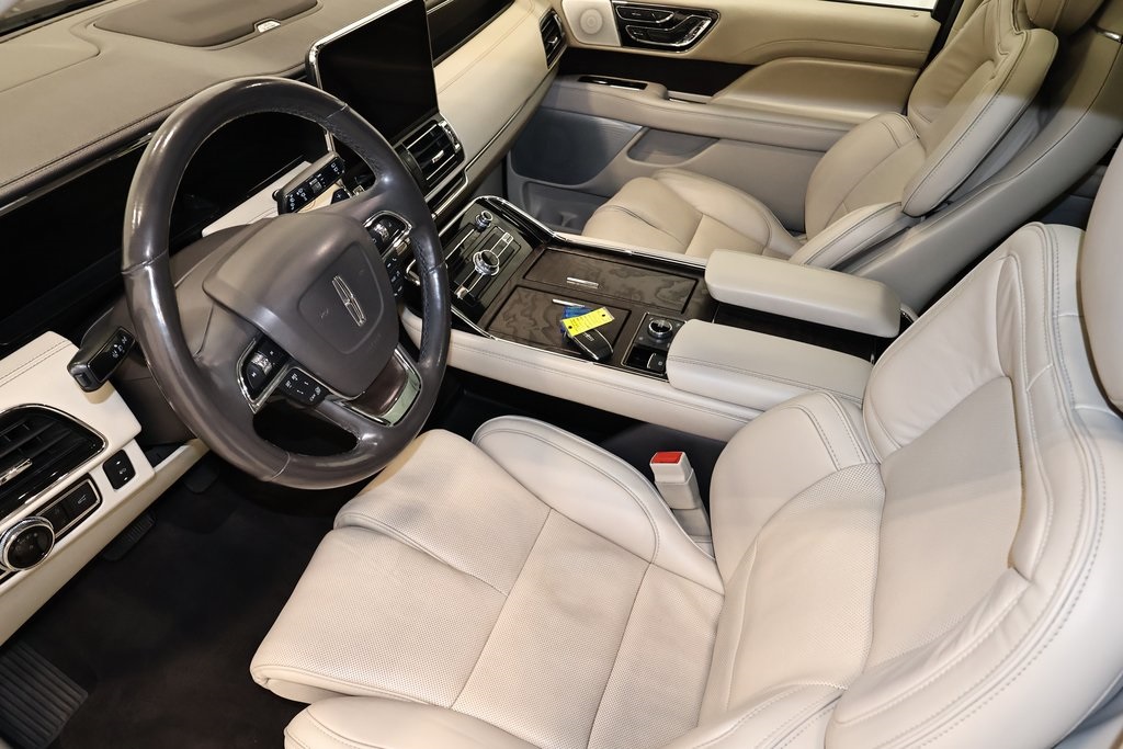 2018 Lincoln Navigator L Reserve photo 37
