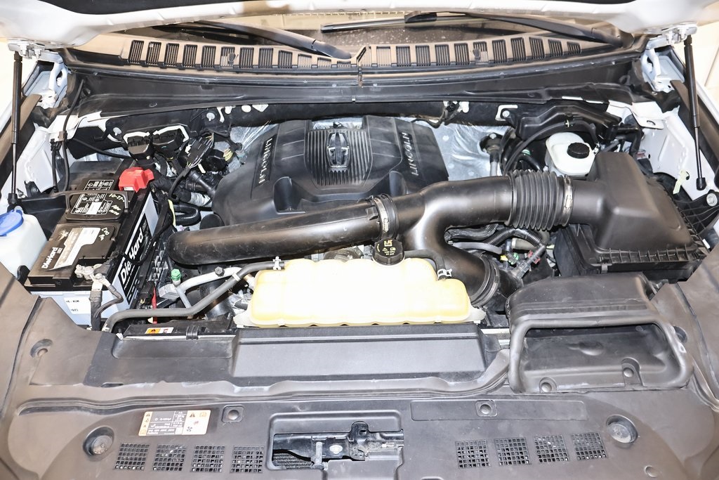 2018 Lincoln Navigator L Reserve photo 46