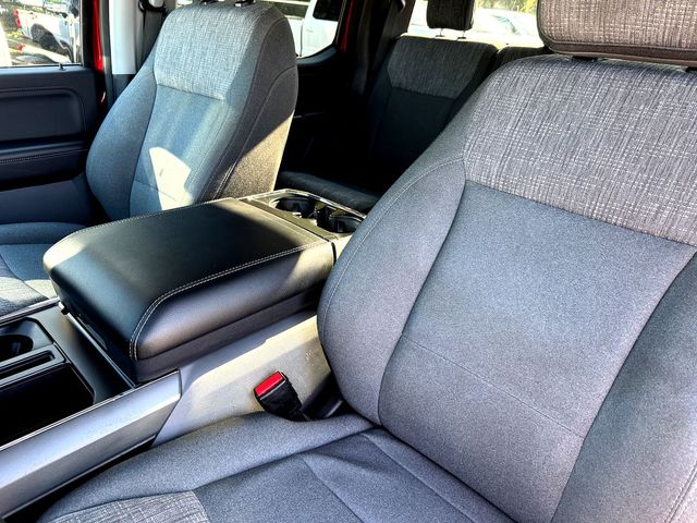 2021 Ford F-150 XLT photo 8