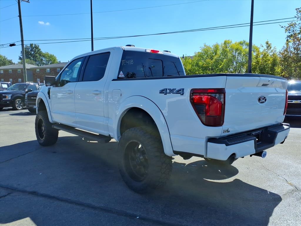 2025 Ford F-150 XLT photo 2