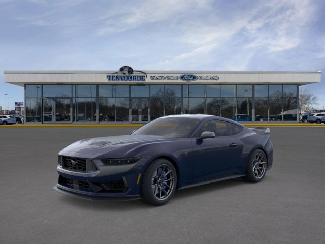 2025 Ford Mustang Dark Horse