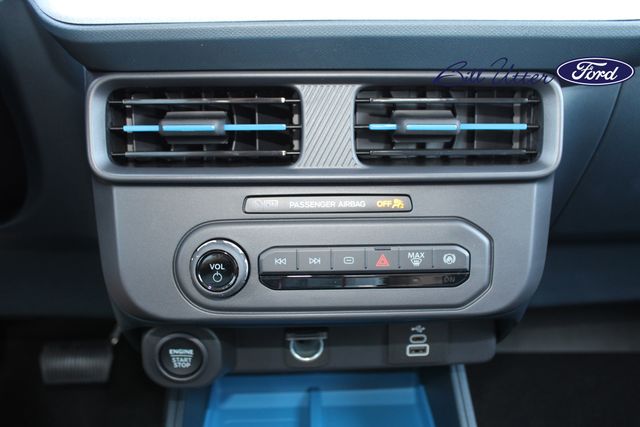 2025 Ford Maverick XLT photo 13
