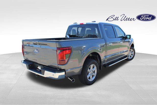 2025 Ford F-150 XLT photo 2